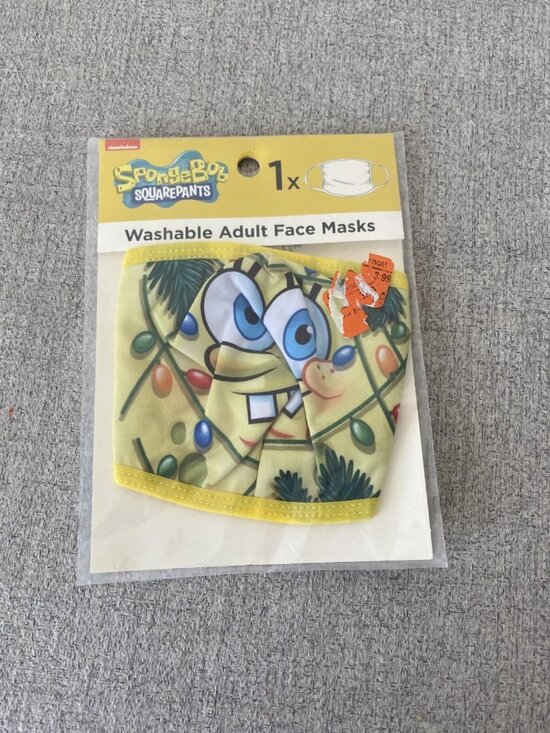 SpongeBob Squarepants Christmas Washable Adult Face Mask SEALED - Picture 1 of 2